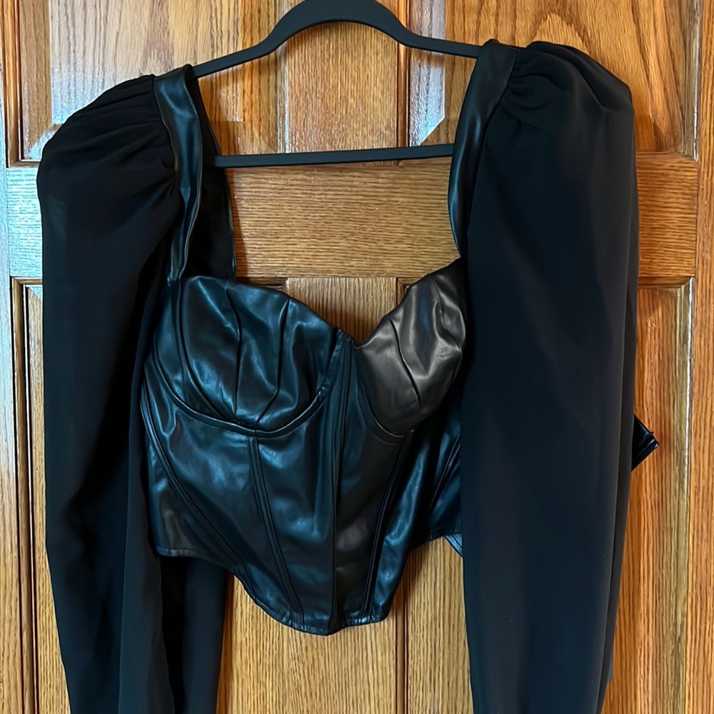 Black fashion nova top